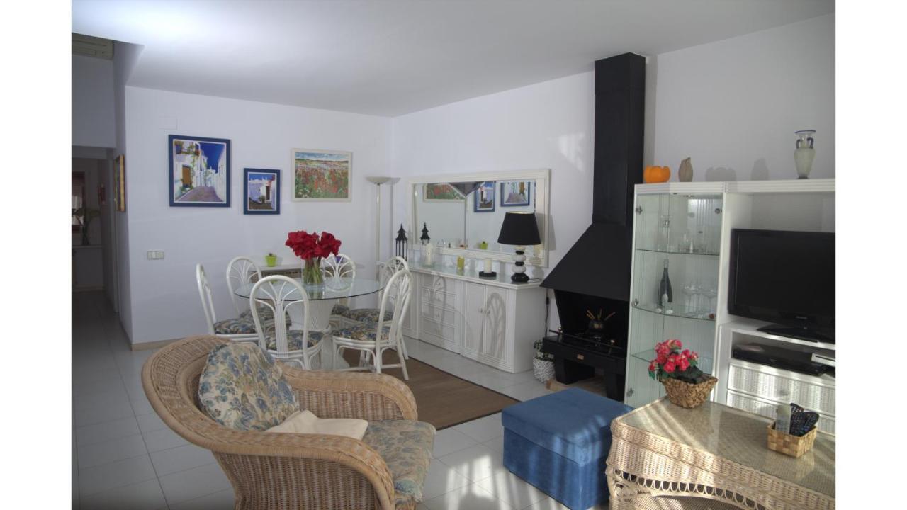 הוילה סאן פליו דה גיסולס Lloguer30 Margaret'S Family House With Pool And Parquing מראה חיצוני תמונה